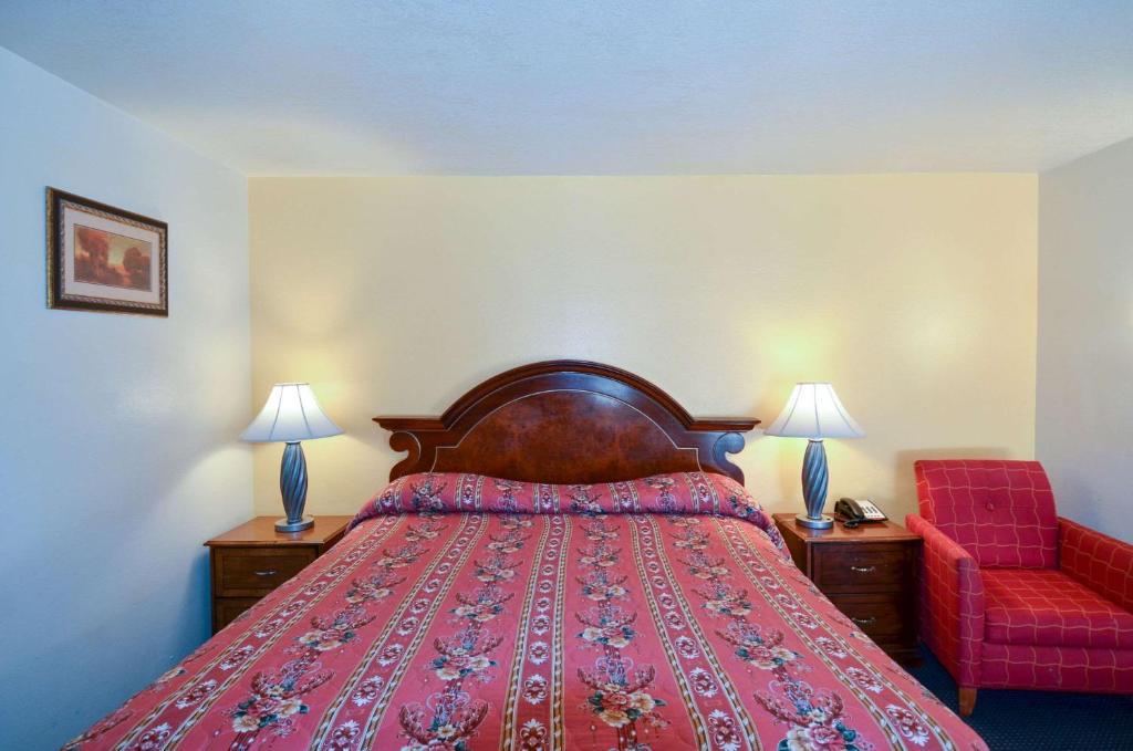 Beyond Stay Hotel Victorville Downtown Dış mekan fotoğraf