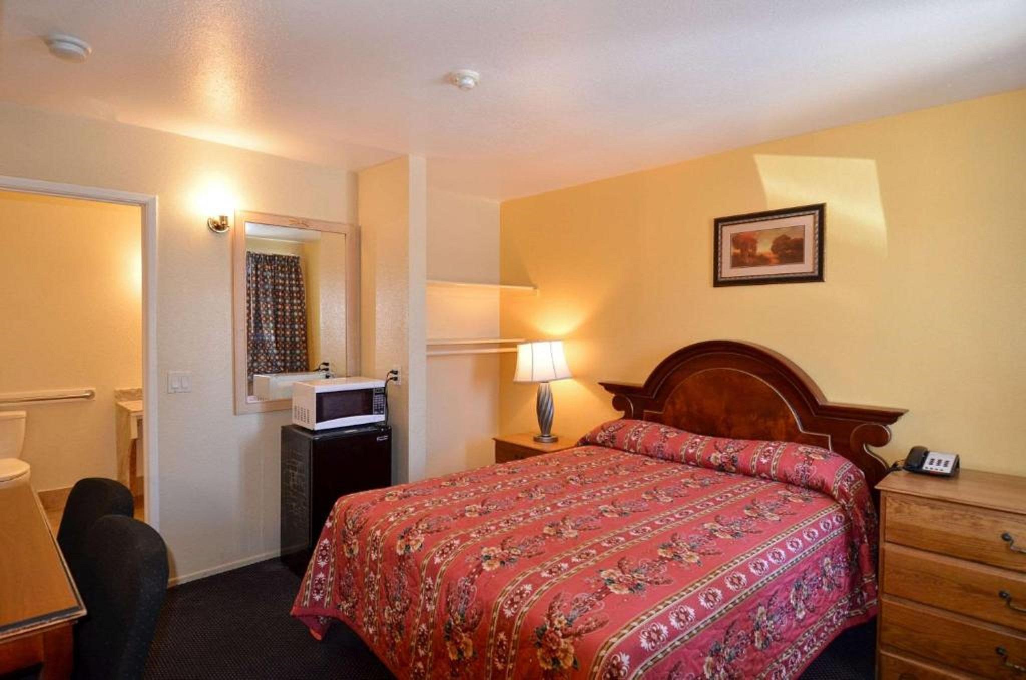 Beyond Stay Hotel Victorville Downtown Dış mekan fotoğraf