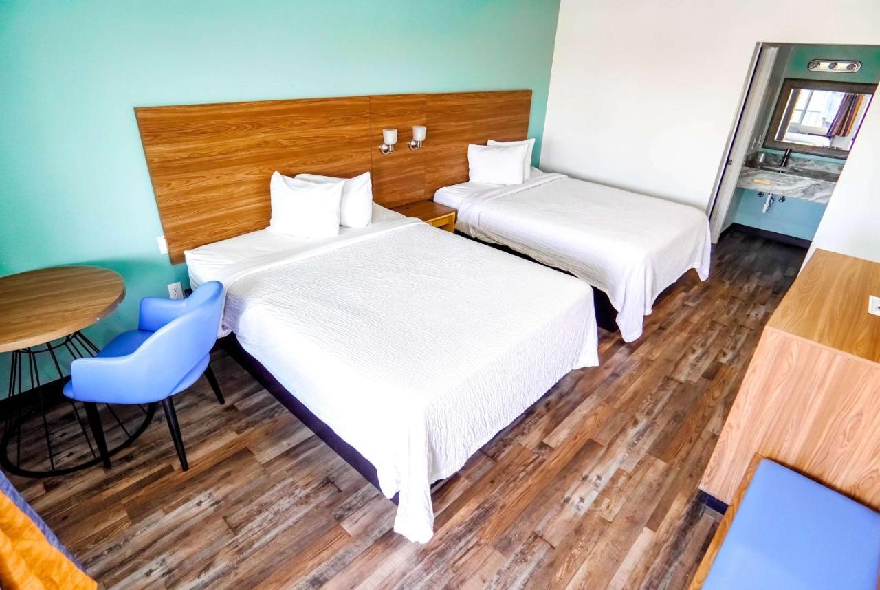 Beyond Stay Hotel Victorville Downtown Dış mekan fotoğraf